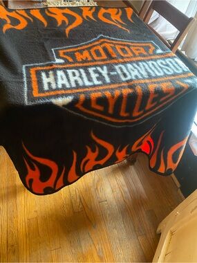 Harley-Davidson Black and Orange Flame Logo Blanket